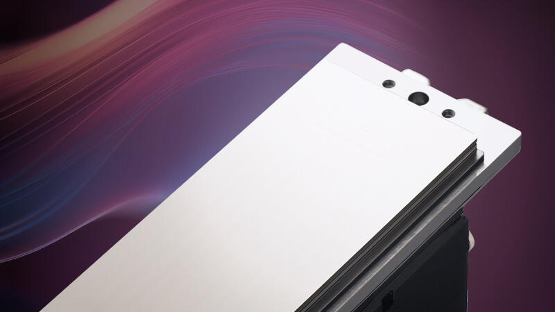 Features and Advantages